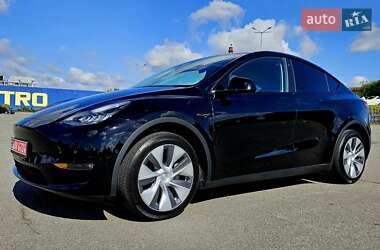 Внедорожник / Кроссовер Tesla Model Y 2022 в 