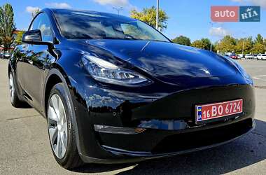 Внедорожник / Кроссовер Tesla Model Y 2022 в 