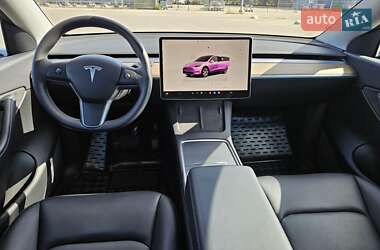 Внедорожник / Кроссовер Tesla Model Y 2022 в 