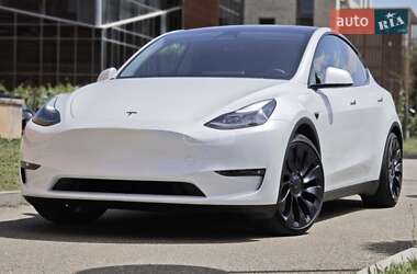 Внедорожник / Кроссовер Tesla Model Y 2022 в Киеве