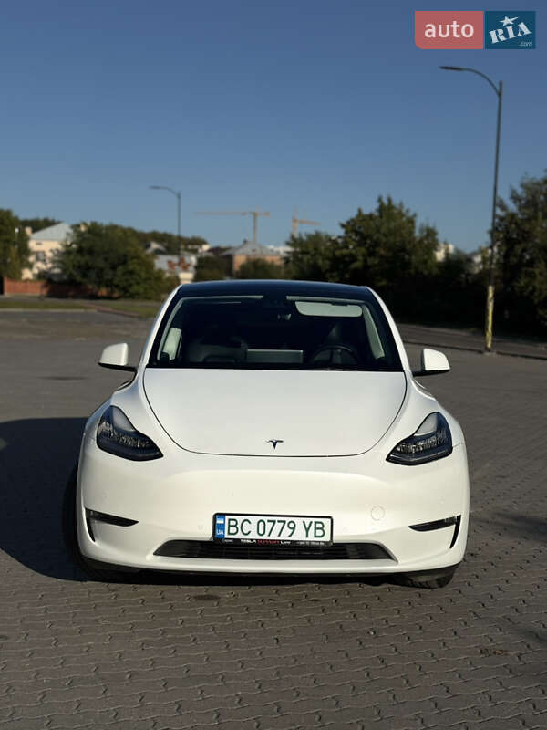 Внедорожник / Кроссовер Tesla Model Y 2021 в Львове
