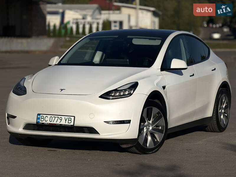 Внедорожник / Кроссовер Tesla Model Y 2021 в Львове