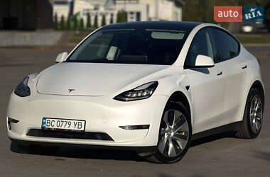 Позашляховик / Кросовер Tesla Model Y 2021 в 