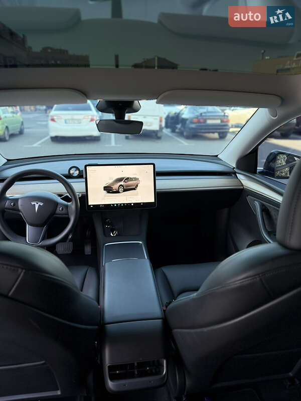 Позашляховик / Кросовер Tesla Model Y 2023 в Києві