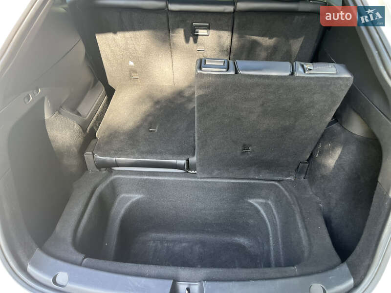 Внедорожник / Кроссовер Tesla Model Y 2021 в Ужгороде