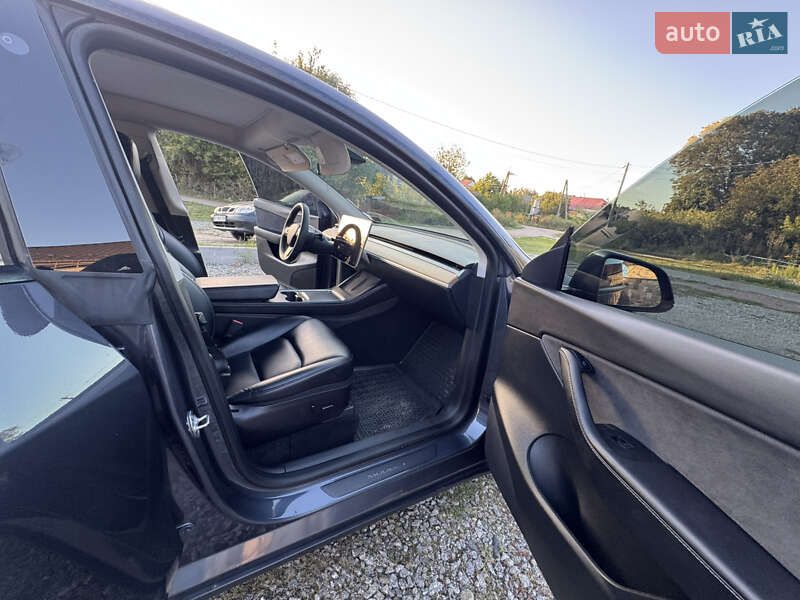 Внедорожник / Кроссовер Tesla Model Y 2022 в Бердичеве фото 39 Внедорожник / Кроссовер Tesla Model Y 2022 в Бердичеве