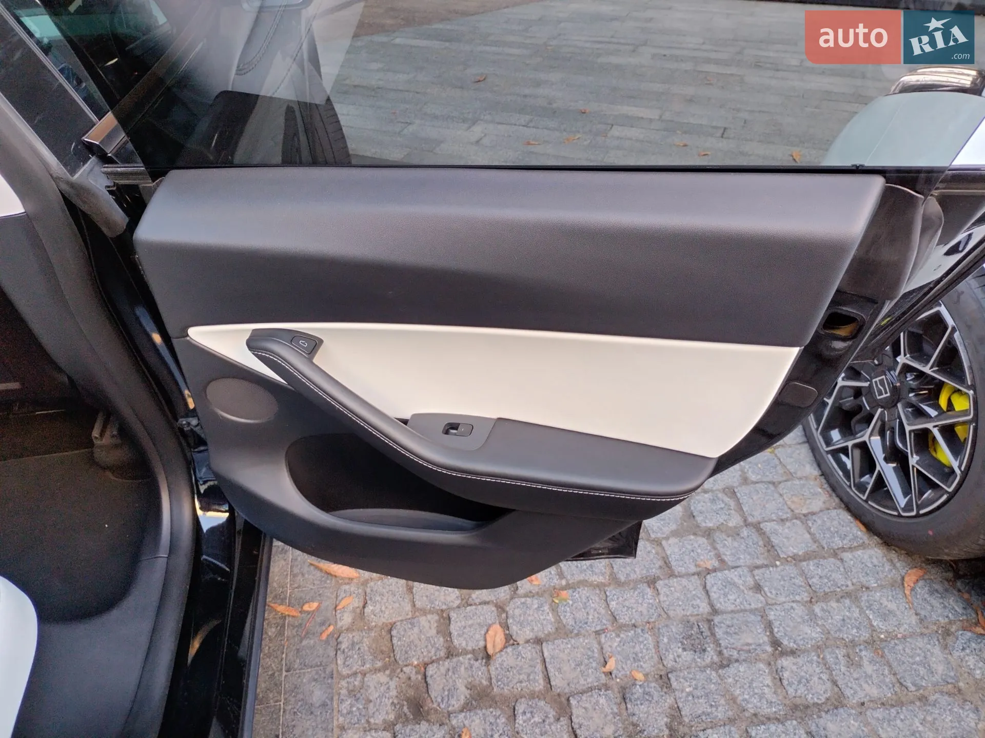 2021 Tesla Model Y - мініатюра 17
