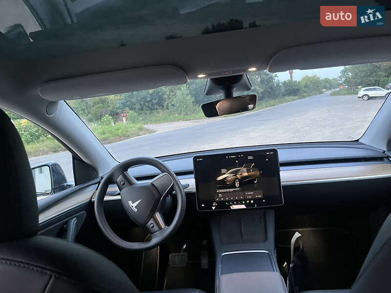 Внедорожник / Кроссовер Tesla Model Y 2022 в Львове