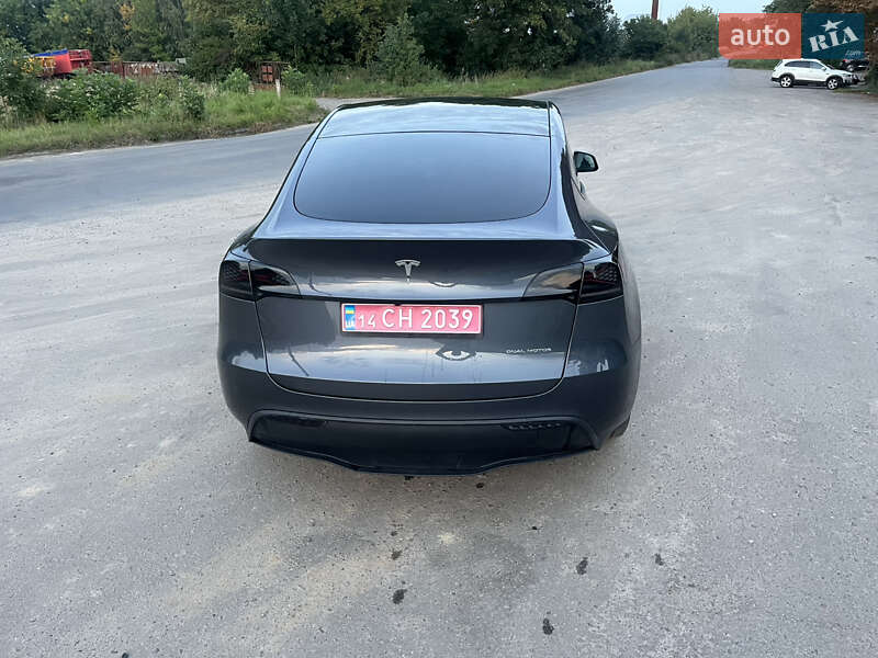 Внедорожник / Кроссовер Tesla Model Y 2022 в Львове