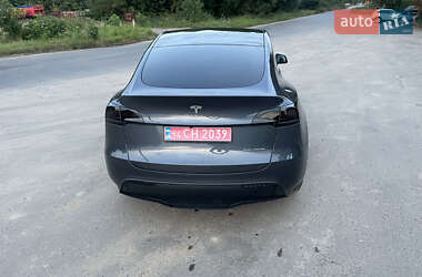 Позашляховик / Кросовер Tesla Model Y 2022 в  фото 21 Позашляховик / Кросовер Tesla Model Y 2022 в