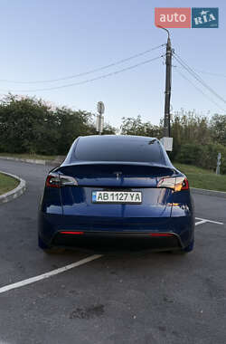 Позашляховик / Кросовер Tesla Model Y 2022 в 