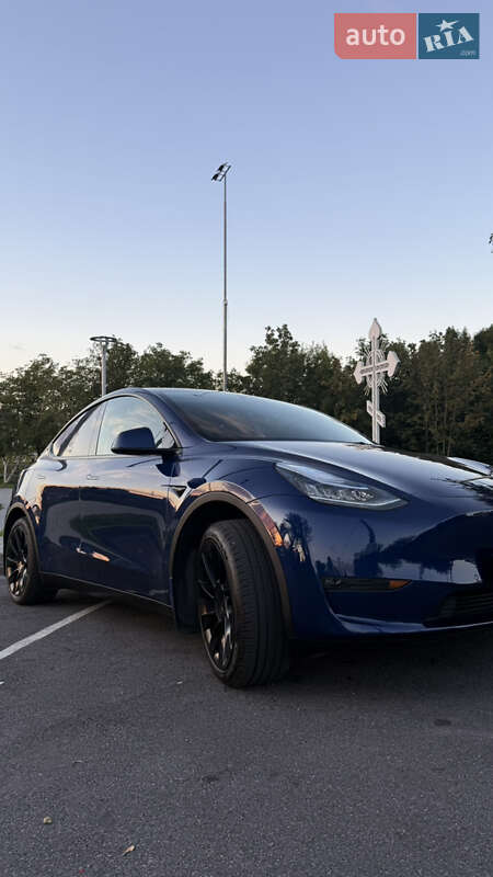 Внедорожник / Кроссовер Tesla Model Y 2022 в Виннице