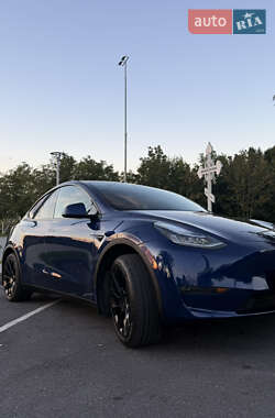 Позашляховик / Кросовер Tesla Model Y 2022 в 