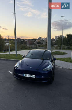 Позашляховик / Кросовер Tesla Model Y 2022 в 