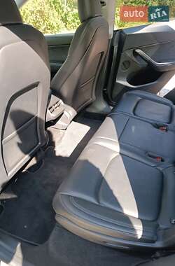 Позашляховик / Кросовер Tesla Model Y 2021 в 