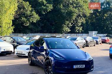 Позашляховик / Кросовер Tesla Model Y 2022 в 