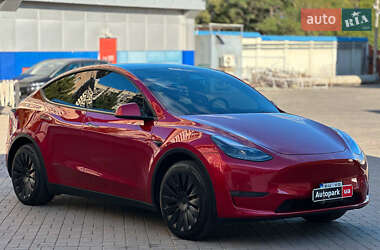 Внедорожник / Кроссовер Tesla Model Y 2024 в 