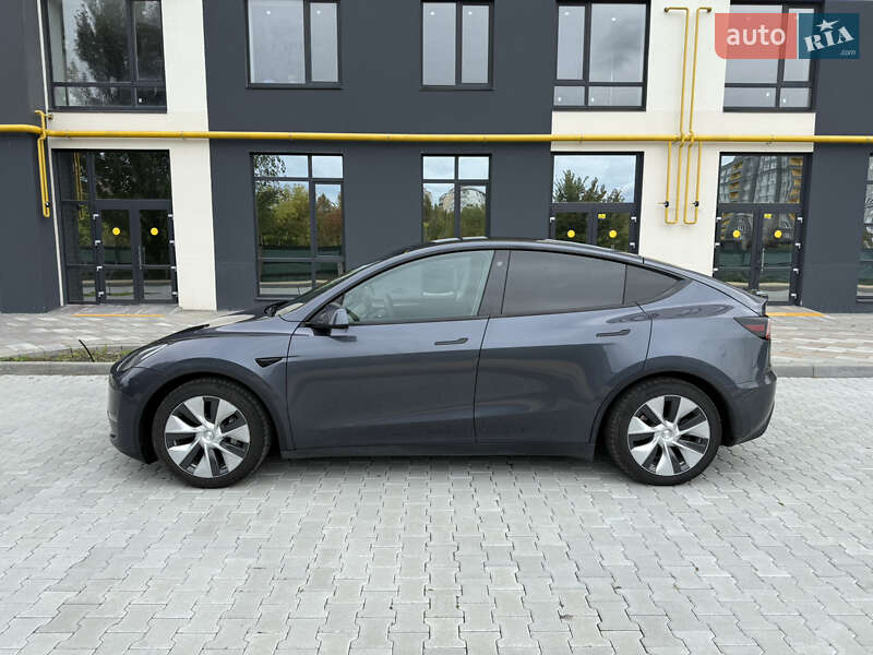 Внедорожник / Кроссовер Tesla Model Y 2023 в 