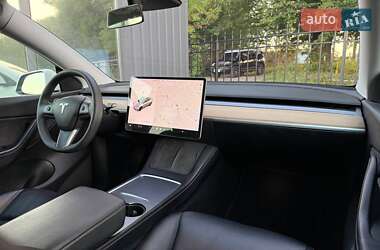 Внедорожник / Кроссовер Tesla Model Y 2021 в 