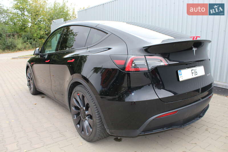 Внедорожник / Кроссовер Tesla Model Y 2023 в Белой Церкви