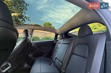 Внедорожник / Кроссовер Tesla Model Y 2024 в 