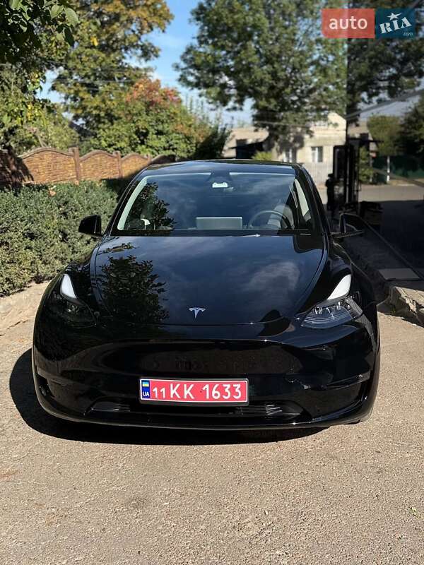 Позашляховик / Кросовер Tesla Model Y 2024 в Харкові