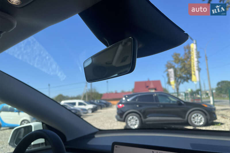 Позашляховик / Кросовер Tesla Model Y 2023 в Коломиї