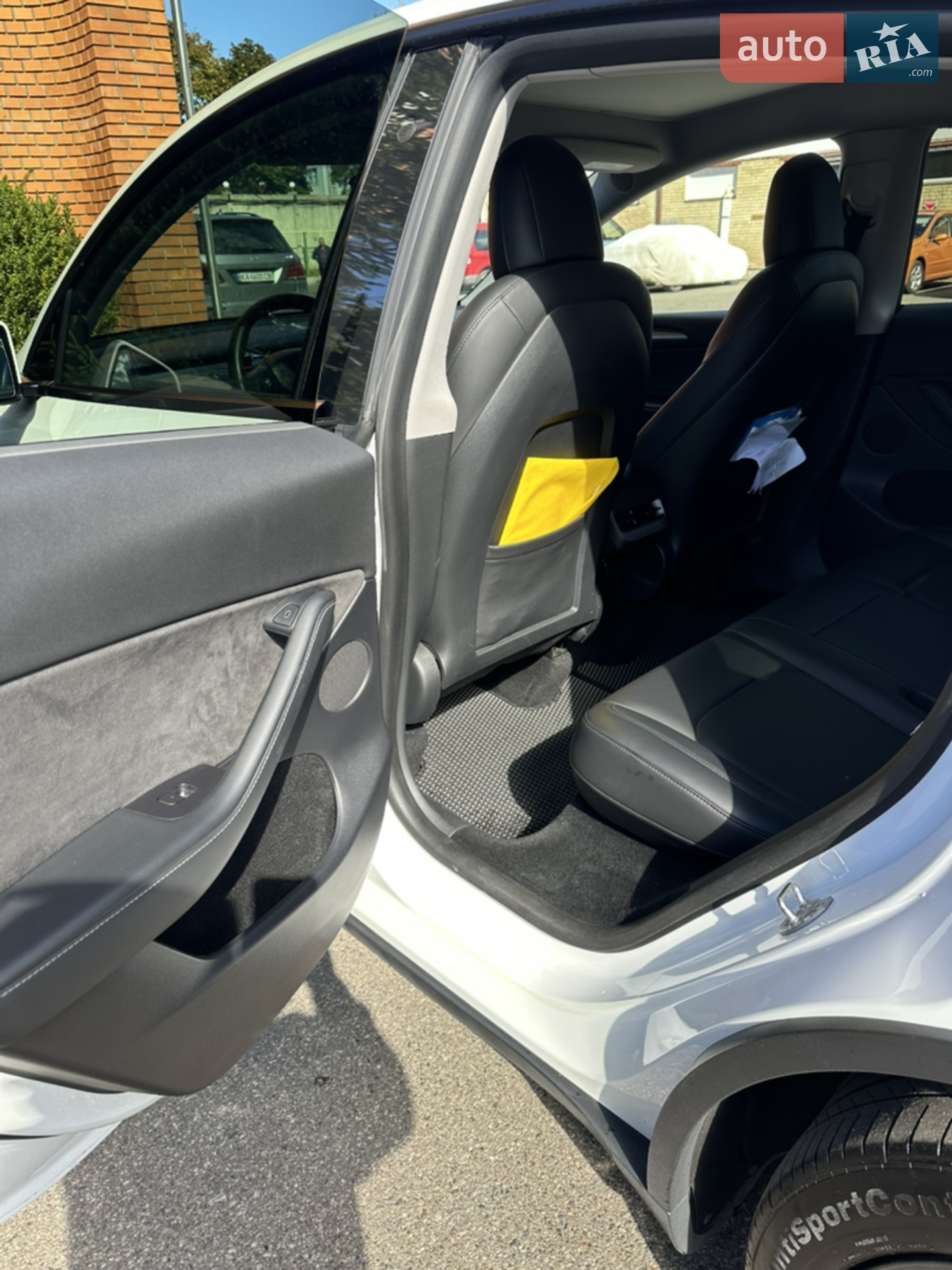 2021 Tesla Model Y - мініатюра 23