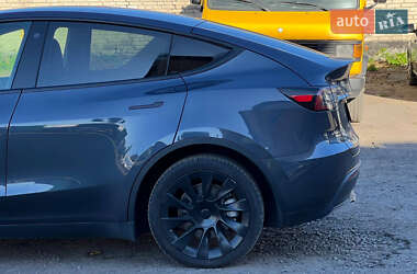 Позашляховик / Кросовер Tesla Model Y 2021 в 