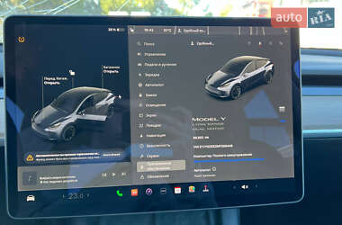 Позашляховик / Кросовер Tesla Model Y 2021 в 