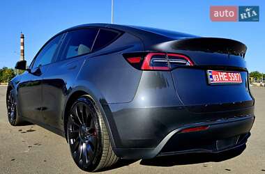 Внедорожник / Кроссовер Tesla Model Y 2023 в 