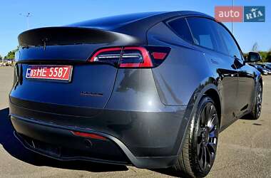 Внедорожник / Кроссовер Tesla Model Y 2023 в 