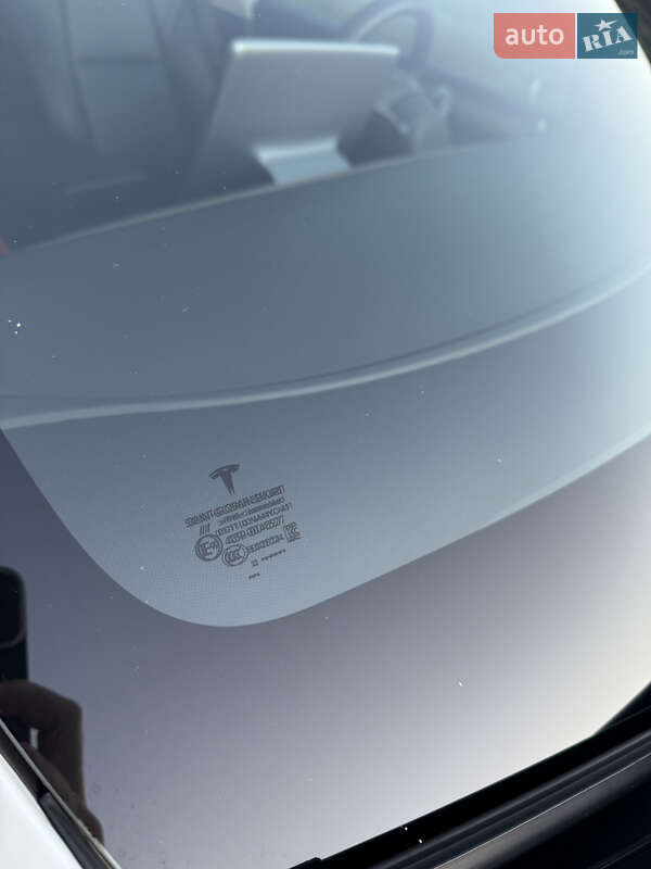 Позашляховик / Кросовер Tesla Model Y 2022 в Хмельницькому