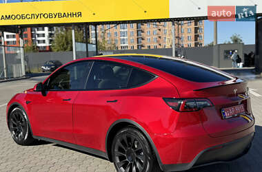Позашляховик / Кросовер Tesla Model Y 2020 в 