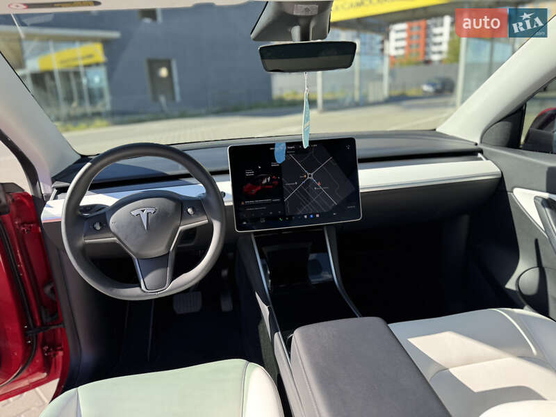 Позашляховик / Кросовер Tesla Model Y 2020 в Луцьку