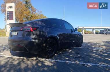 Позашляховик / Кросовер Tesla Model Y 2021 в 