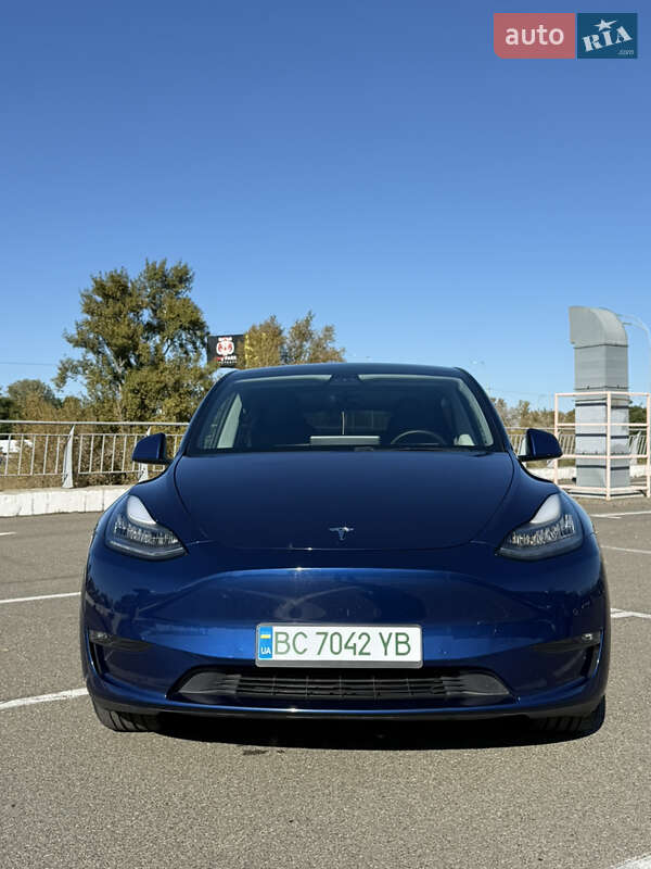 Внедорожник / Кроссовер Tesla Model Y 2020 в Киеве