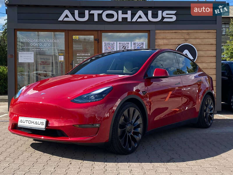 Внедорожник / Кроссовер Tesla Model Y 2023 в Житомире