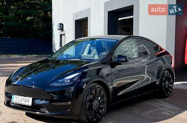 Внедорожник / Кроссовер Tesla Model Y 2023 в 