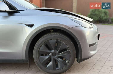 Внедорожник / Кроссовер Tesla Model Y 2025 в 