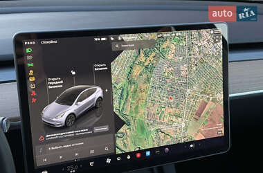 Внедорожник / Кроссовер Tesla Model Y 2025 в 