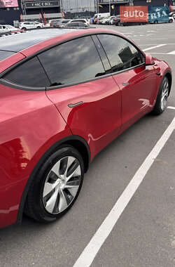 Позашляховик / Кросовер Tesla Model Y 2023 в 