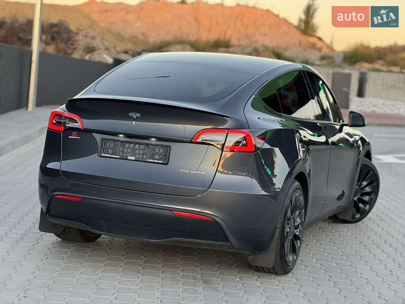Позашляховик / Кросовер Tesla Model Y 2022 в Вінниці