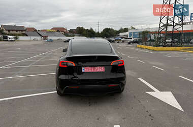 Внедорожник / Кроссовер Tesla Model Y 2022 в 