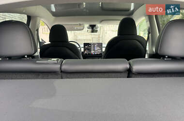 Внедорожник / Кроссовер Tesla Model Y 2024 в Днепре