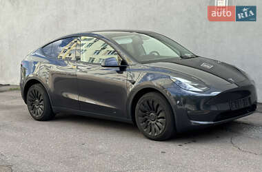 Внедорожник / Кроссовер Tesla Model Y 2024 в 
