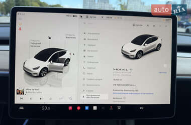 Внедорожник / Кроссовер Tesla Model Y 2023 в 
