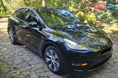 Седан Tesla Model Y 2022 в Луцке