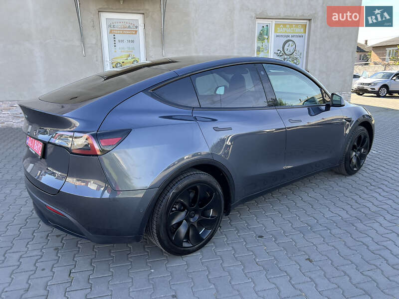 Внедорожник / Кроссовер Tesla Model Y 2022 в Луцке