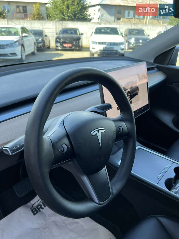 Внедорожник / Кроссовер Tesla Model Y 2022 в Луцке